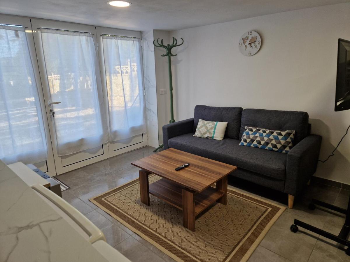 L'Auberge De Sucy - Studio Climatise Zewnętrze zdjęcie